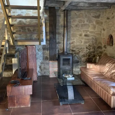 La Aldea Sonada * Οβιέδο