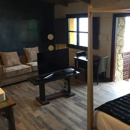 La Aldea Sonada Οβιέδο