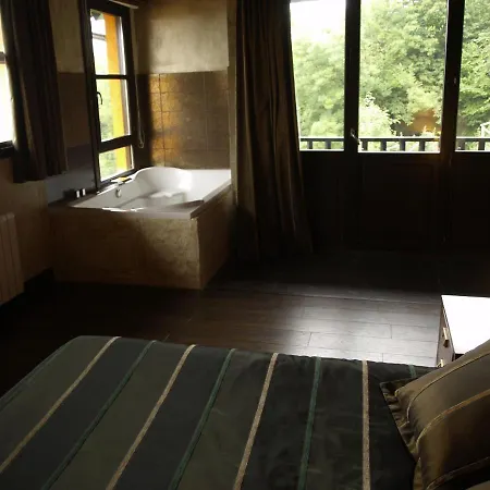 La Aldea Sonada Οβιέδο