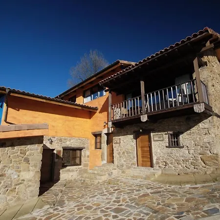 La Aldea Sonada * Οβιέδο